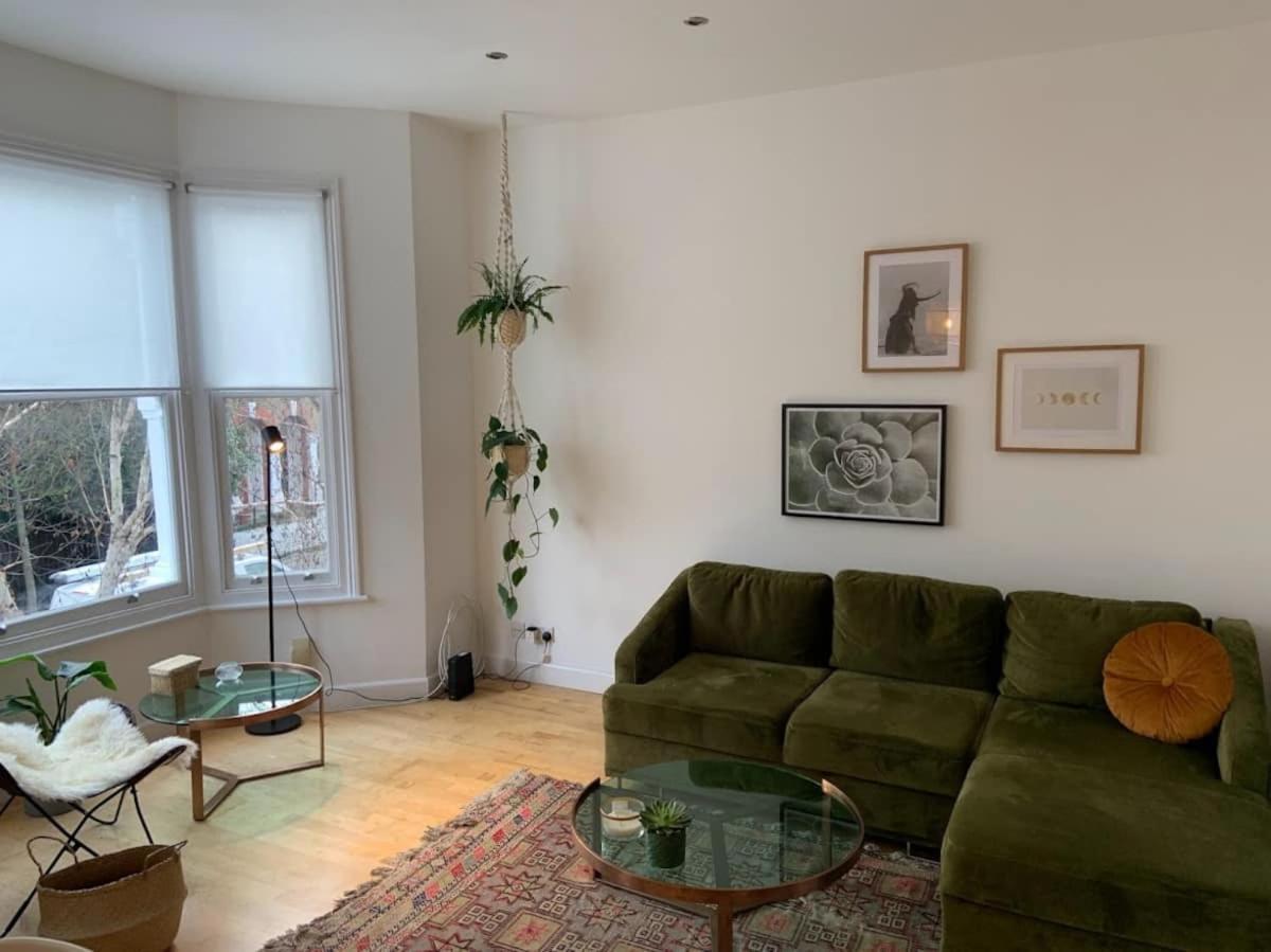 Lovely Spacious 1-Bedroom Flat In Tufnell Park Close To Central Λονδίνο Εξωτερικό φωτογραφία